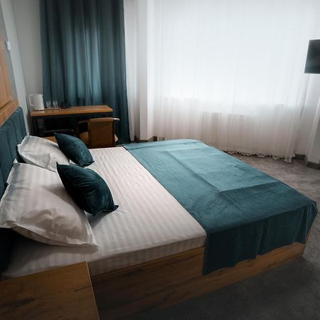 Art Plaza Hotel Tashkent Ngoại thất bức ảnh