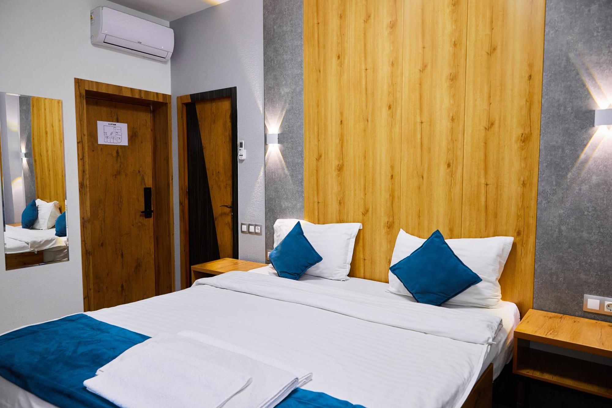 Art Plaza Hotel Tashkent Ngoại thất bức ảnh
