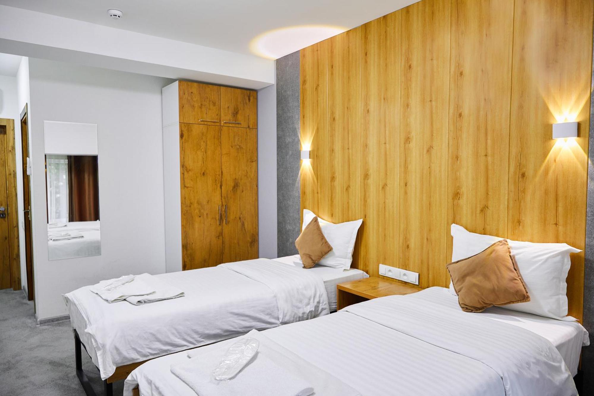 Art Plaza Hotel Tashkent Ngoại thất bức ảnh