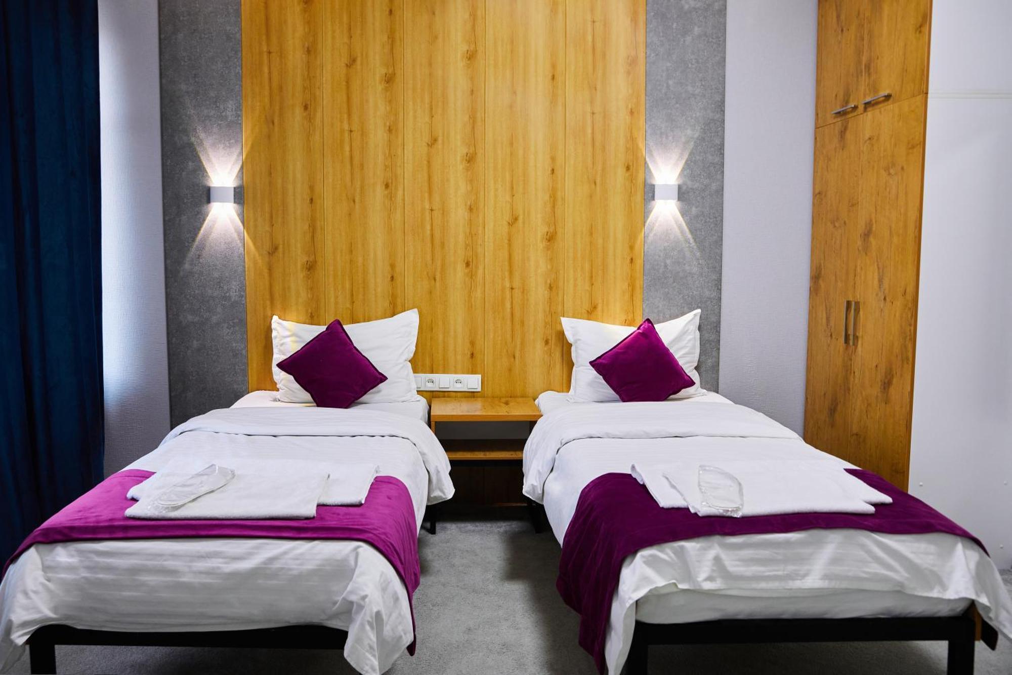 Art Plaza Hotel Tashkent Ngoại thất bức ảnh