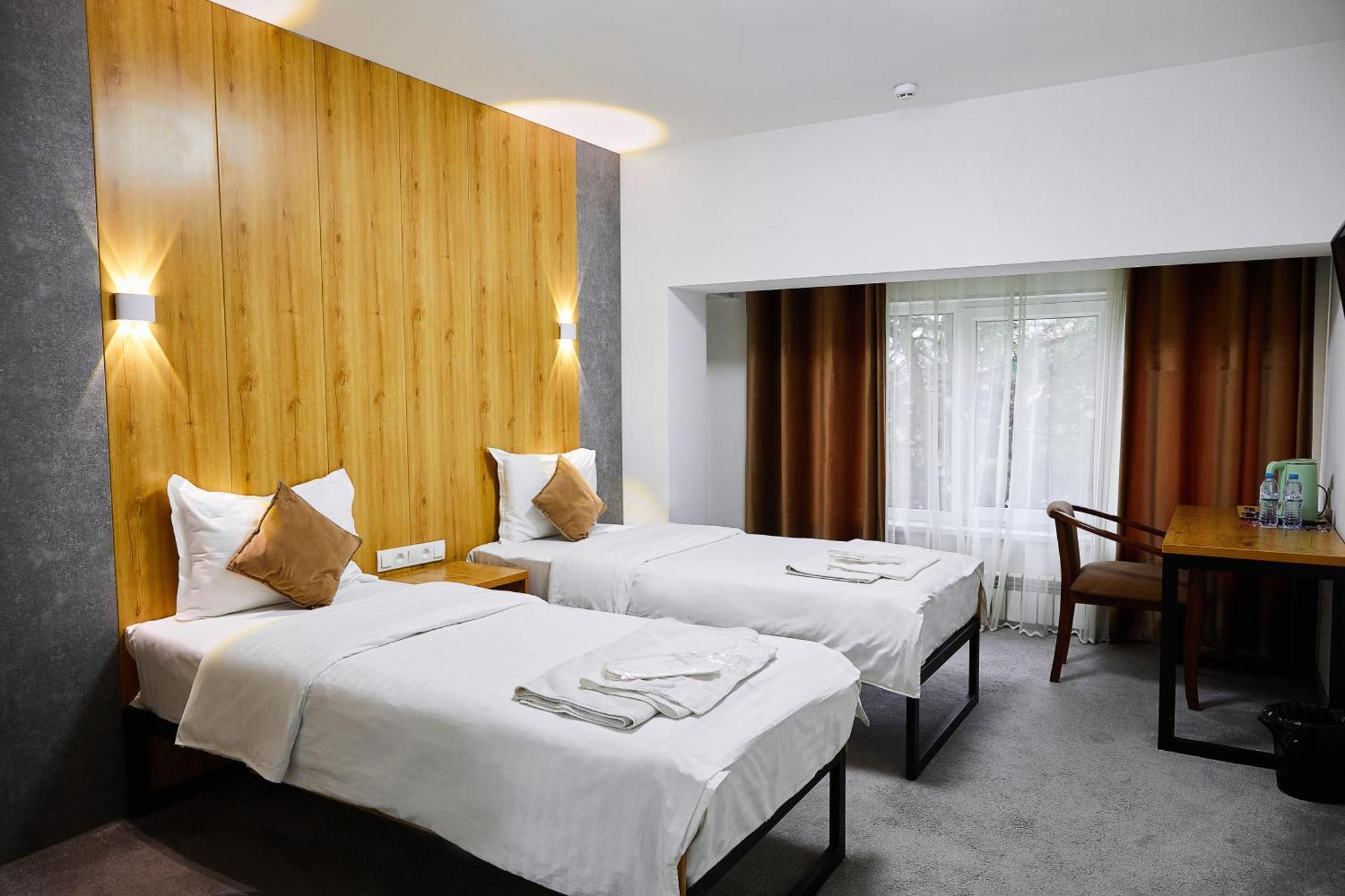 Art Plaza Hotel Tashkent Ngoại thất bức ảnh