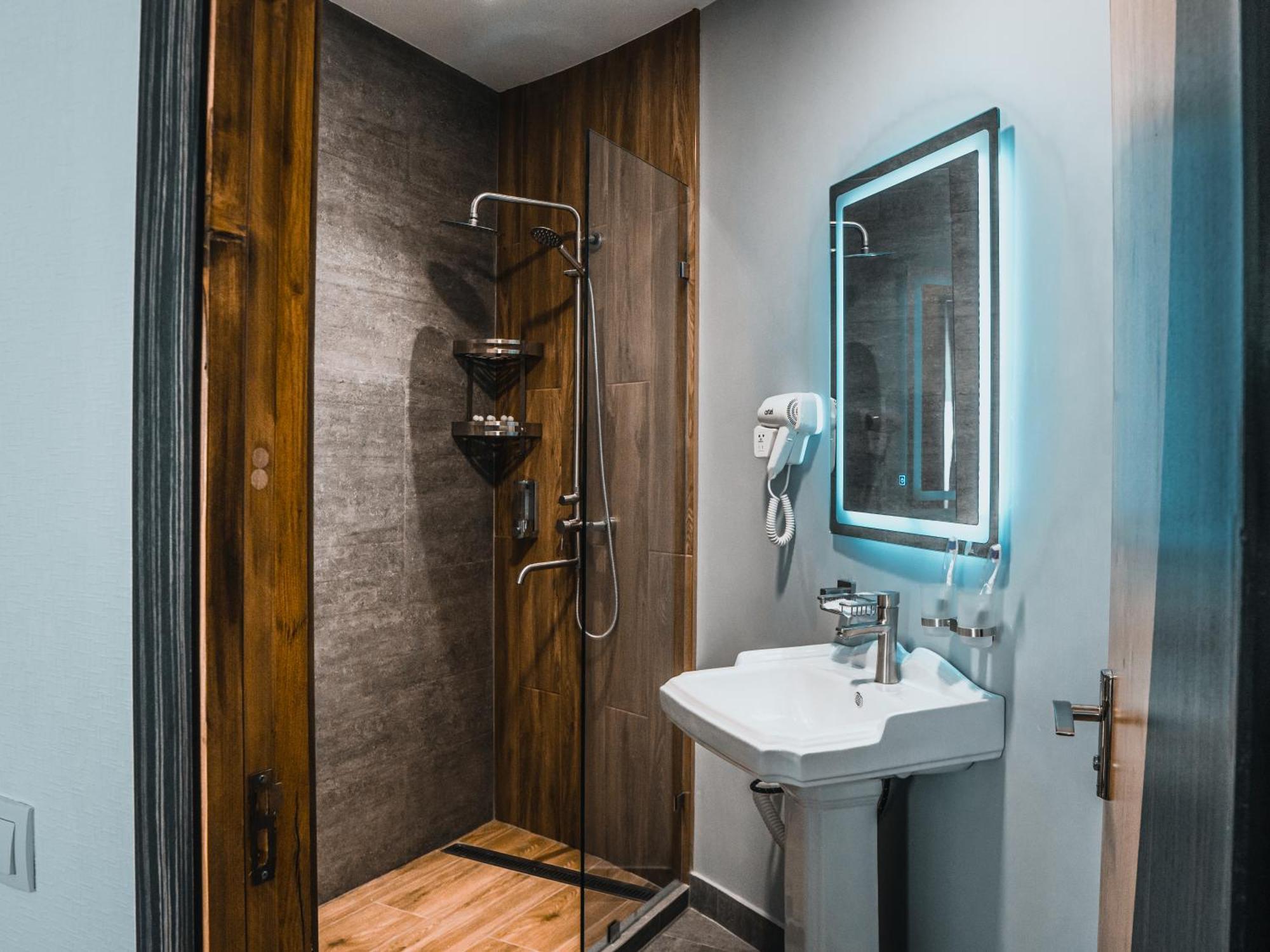Art Plaza Hotel Tashkent Ngoại thất bức ảnh